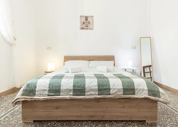 Comfortable Apartment With Style And Elegance